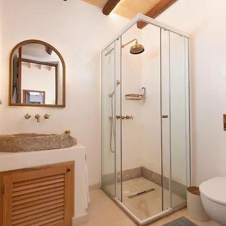 Casa Morer Vermell- Brasa By Mallorca Selection Alcudia (Mallorca)